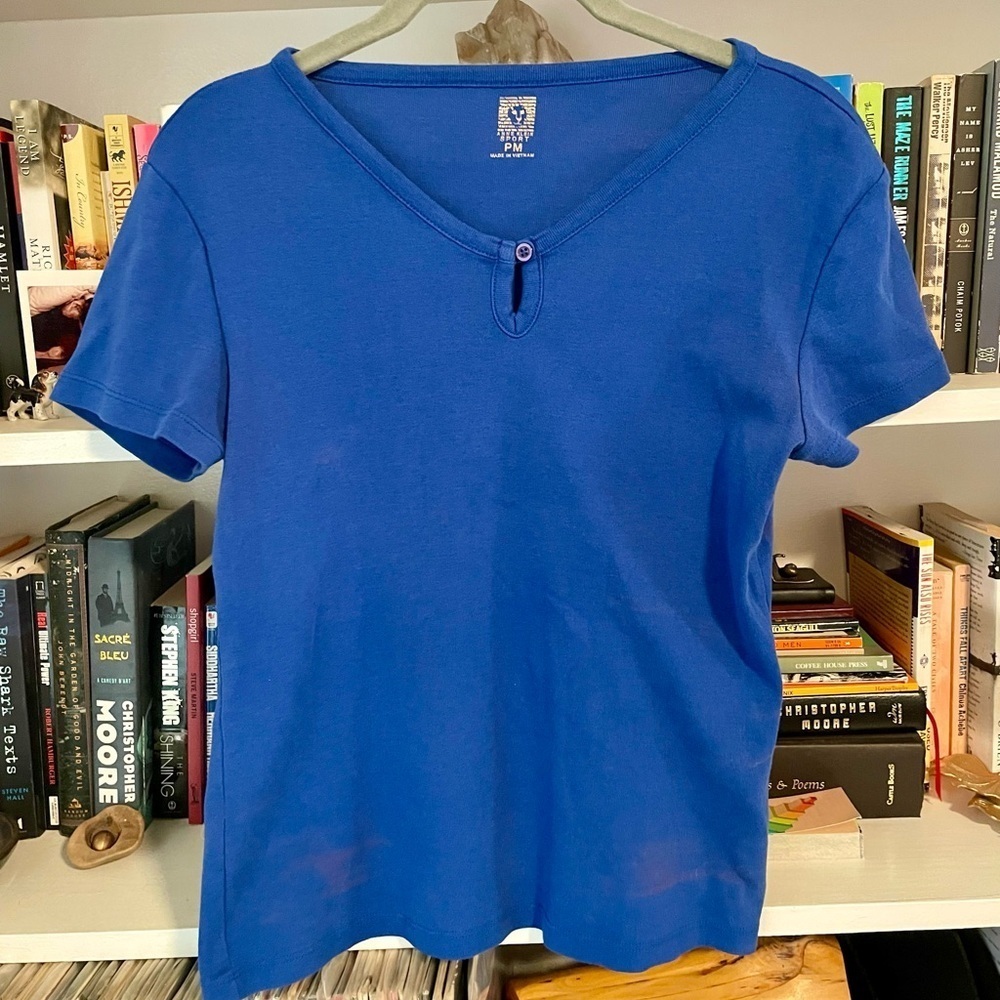 Anne Klein Sport Blue V-Neck Tee Petite Medium Layering Essential Basic T-Shirt